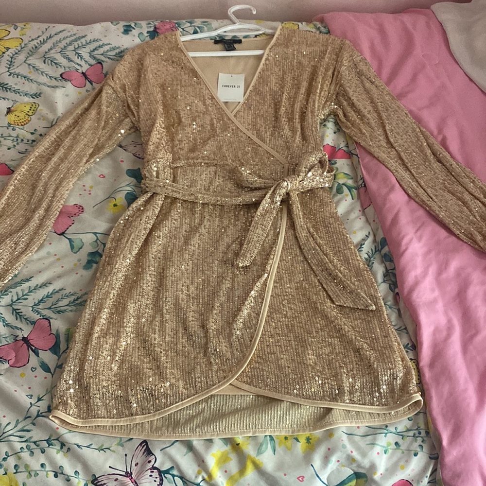 NWT Gold forever21 dress